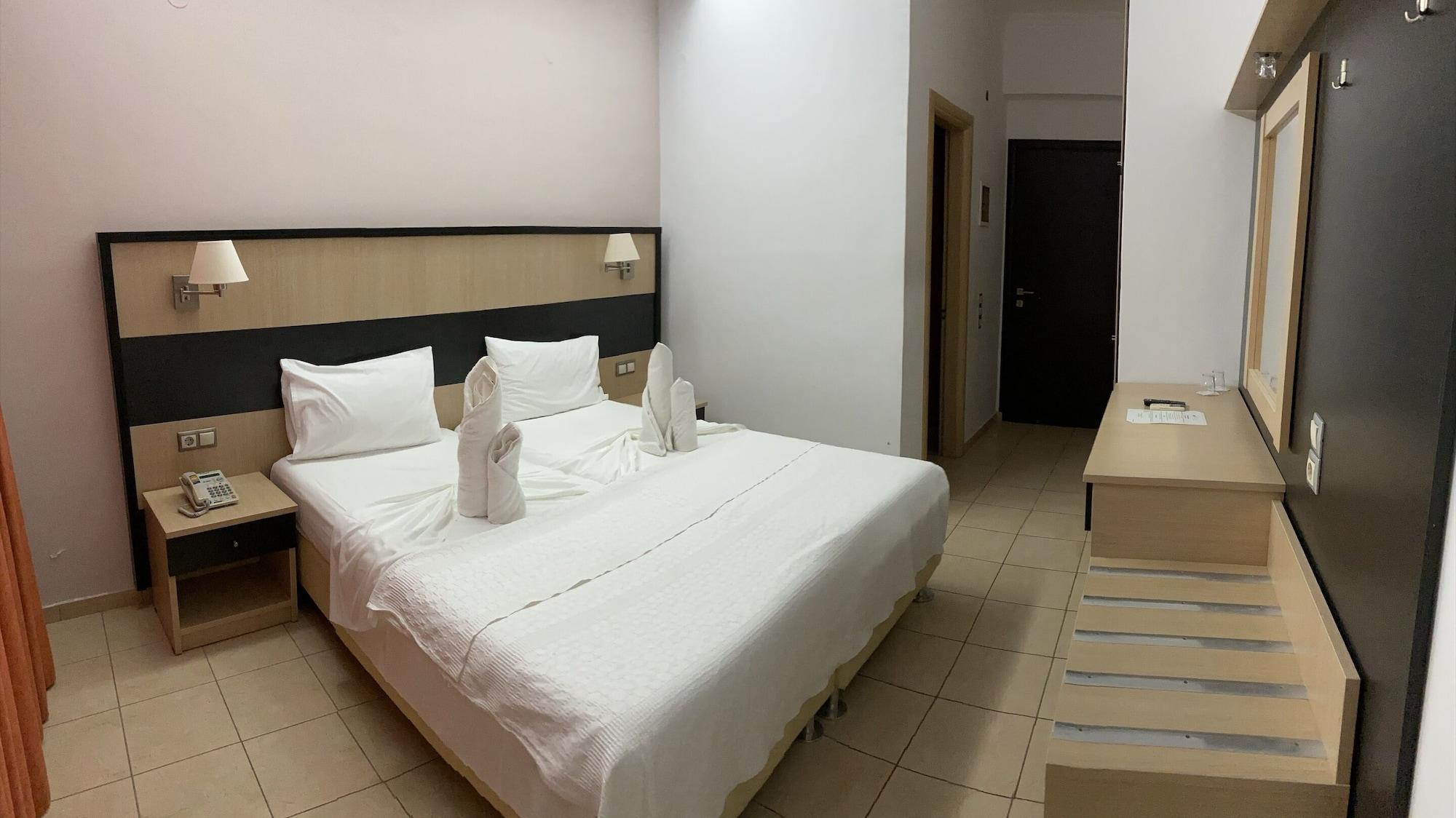 Kaiafas Lake Hotel Zacharo Ngoại thất bức ảnh